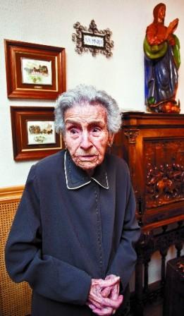 Adelaida Gonzalez-Alonso, 110
