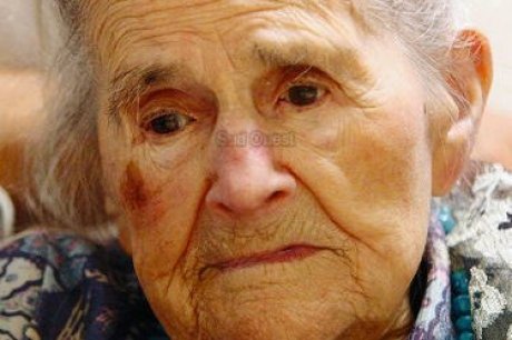 Anna Lacour, 110