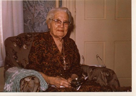 Bessie Bettencourt, 100