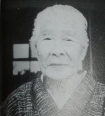 Chiyo Kowada, 100