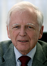 Prof. Harald zur Hausen