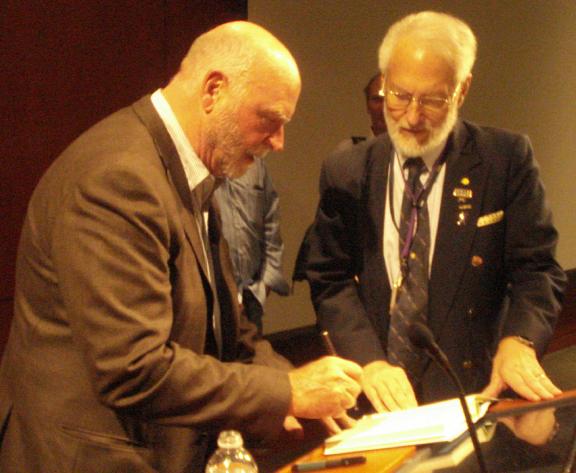 Drs. J. Craig Venter and L. Stephen Coles