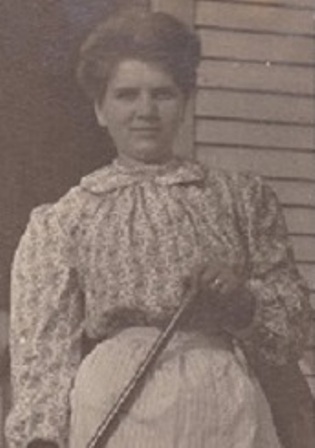 Myrtle Kaywood, as a young woman