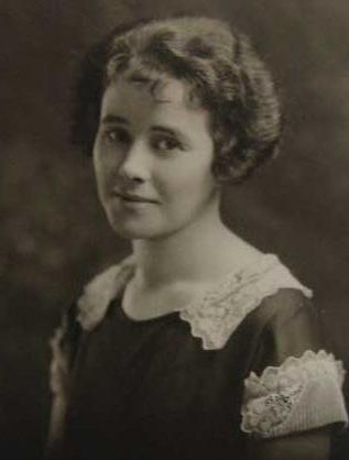 Velma Curvey in 1924